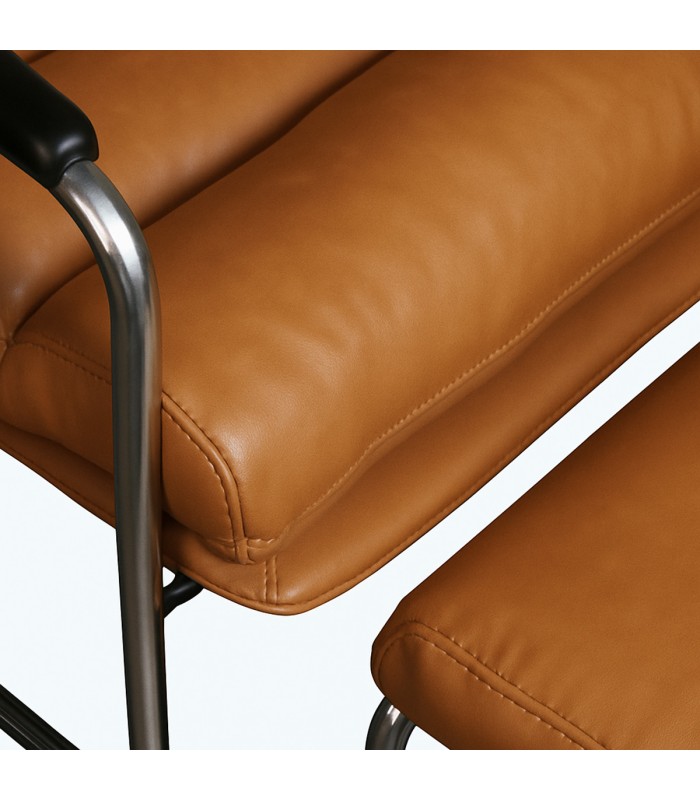 Poltrona Huaru con Apoya Pies – Ecocuero Naranjo