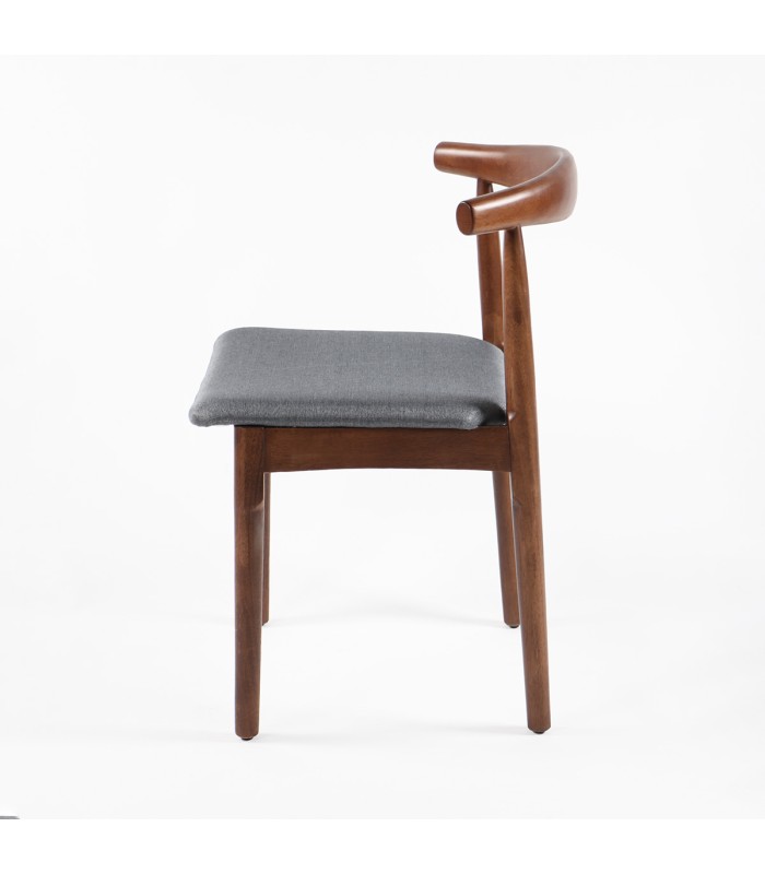 Silla de Madera y Pu Lexter