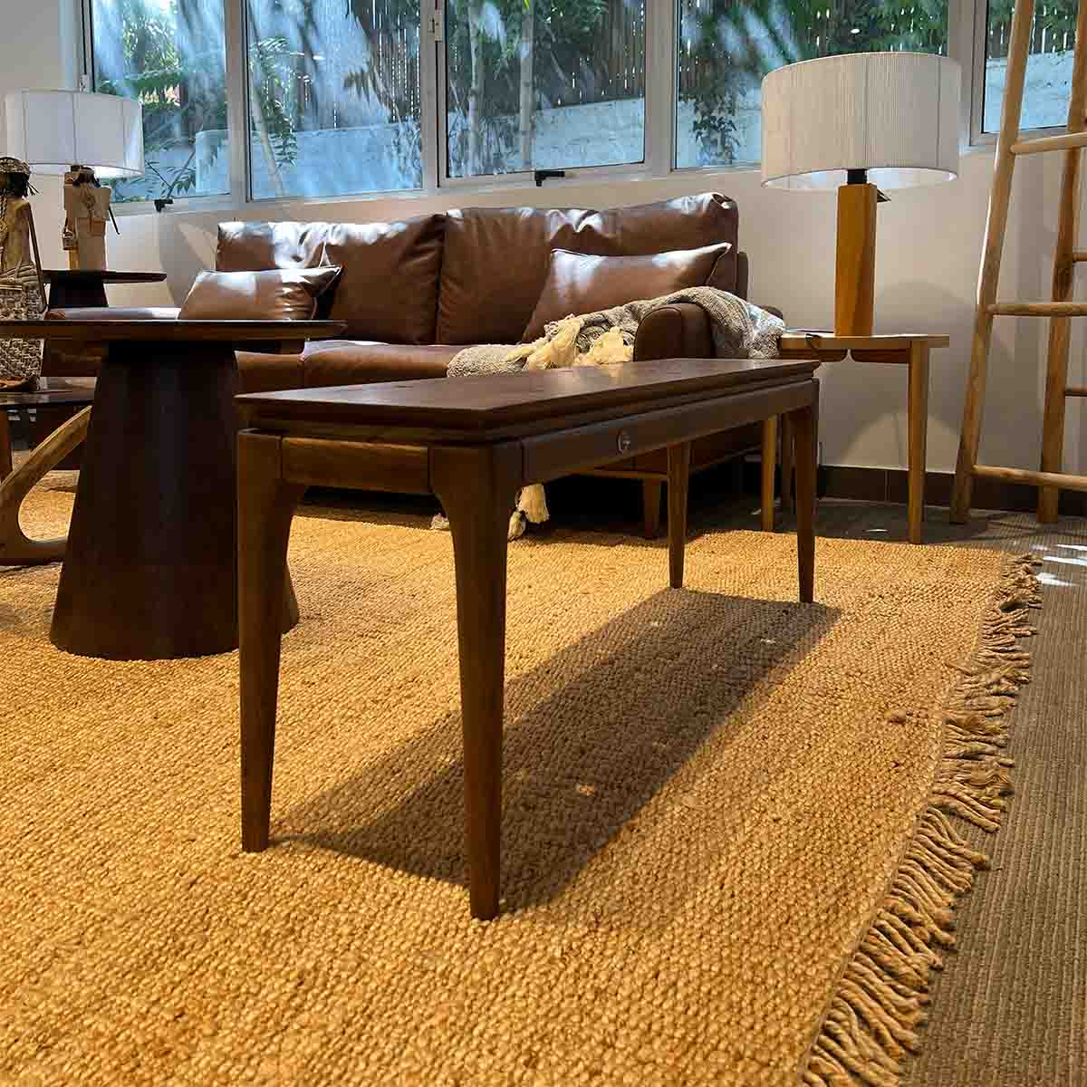 Banqueta Nikopol Madera Fresno Walnut