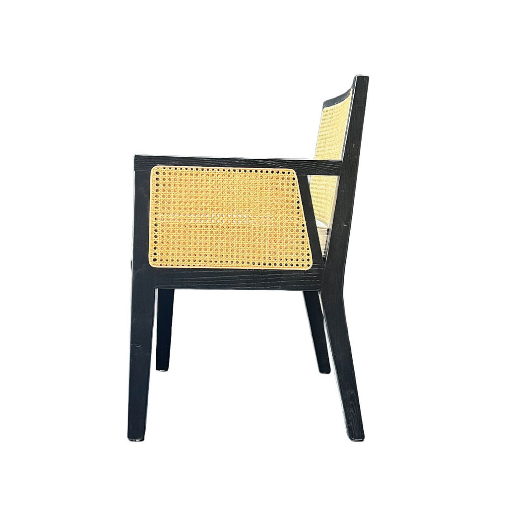 Silla New Naura con Brazos Madera Fresno Negra y Ratán Natural