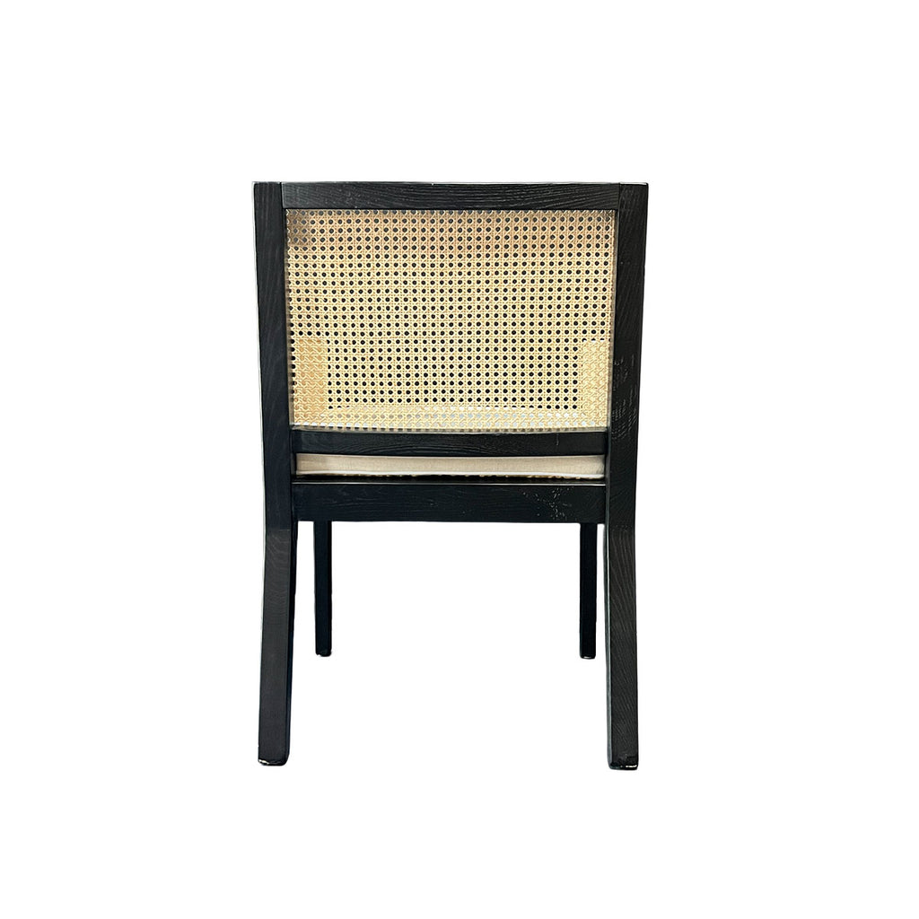 Silla New Naura con Brazos Madera Fresno Negra y Ratán Natural