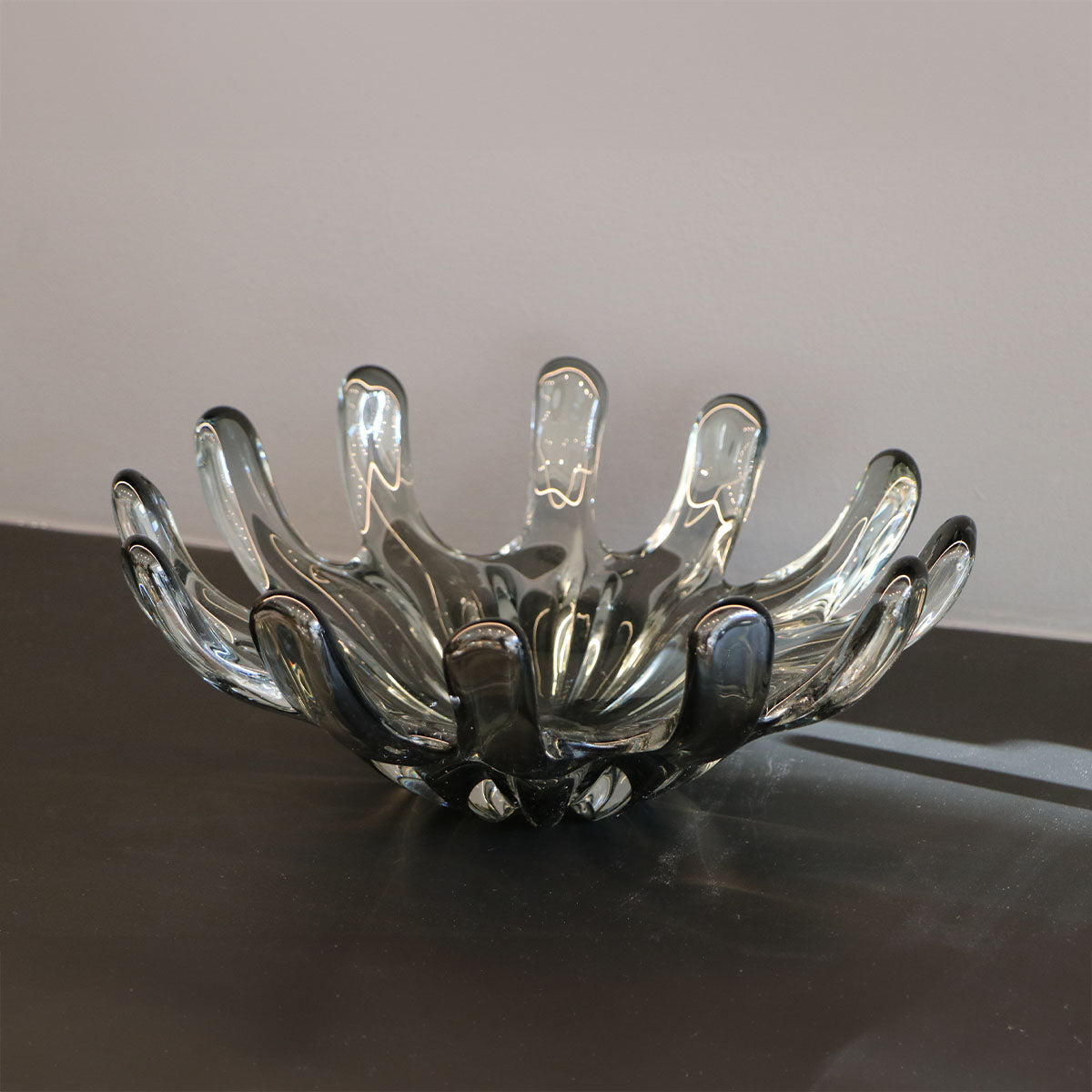 Adorno de Vidrio Soplado Telica Gris Decorativo Moderno