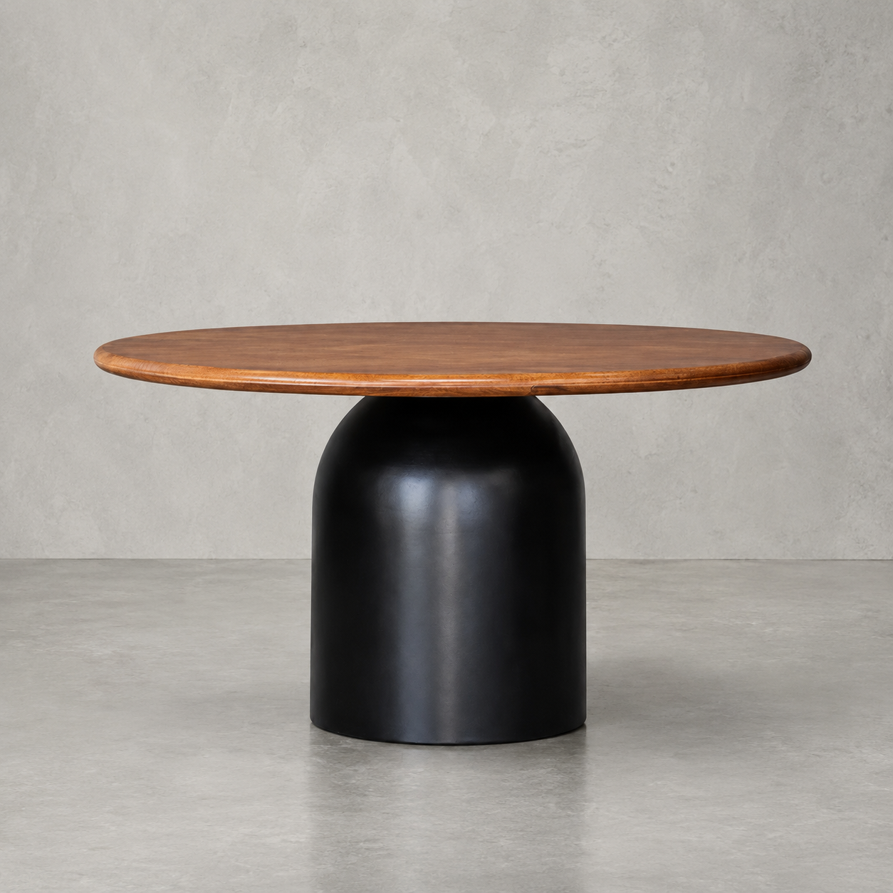 Mesa Comedor Valentín Redonda Walnut y Base Negra