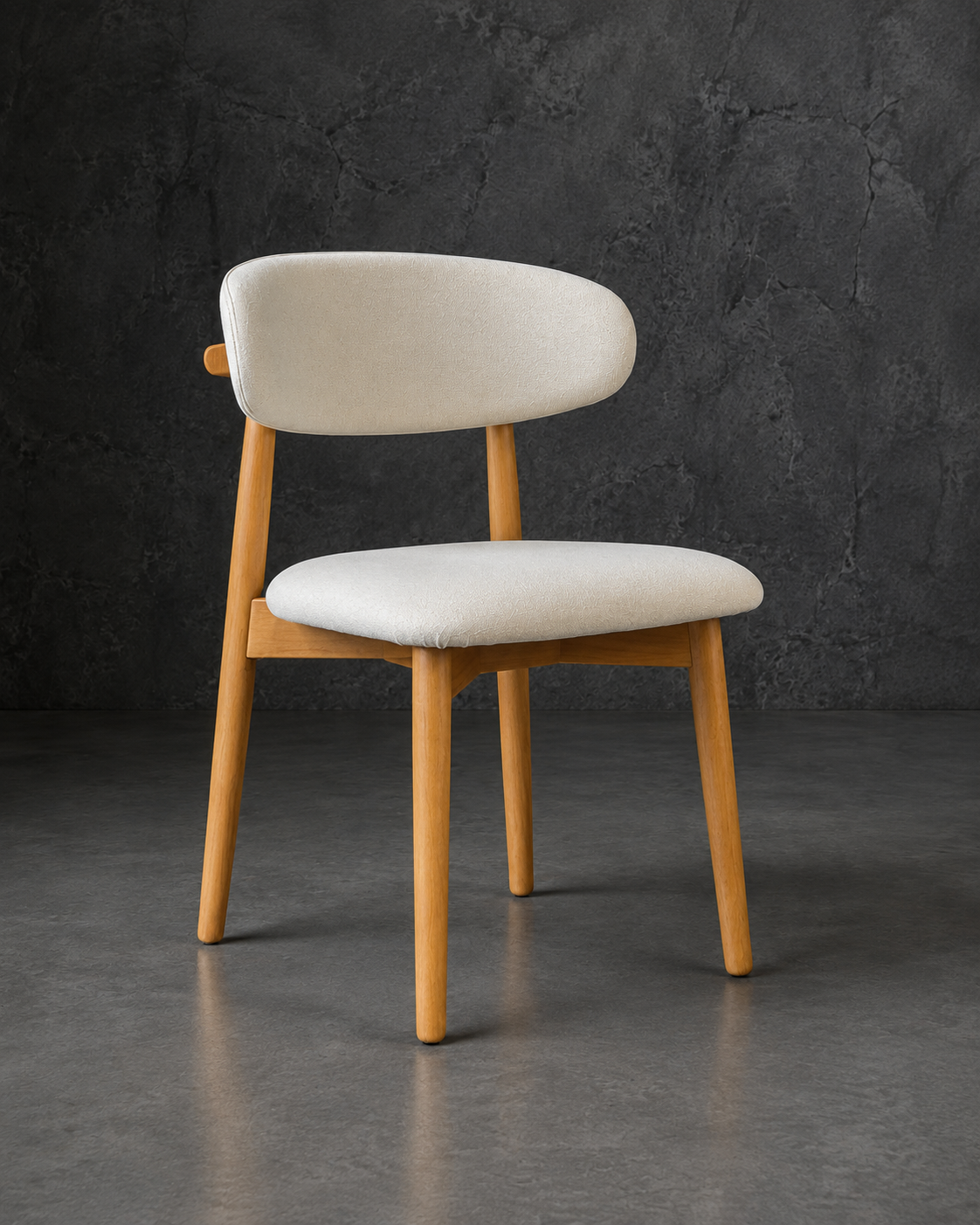 Silla Álvaro · Madera de Caucho Walnut y Tela Natural (Llegada en Agosto)